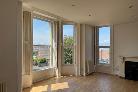undefined, Flat 3, Lynwood House, 52 West Hill Road, Ryde, Isle Of Wight