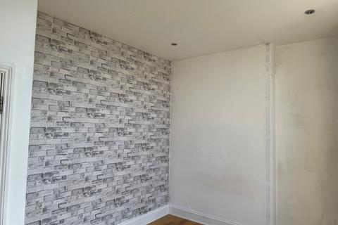 undefined, Flat 3, Lynwood House, 52 West Hill Road, Ryde, Isle Of Wight