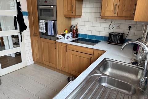 2 bedroom semi-detached house for sale, 27 Meadow Close, Rottingdean, Brighton