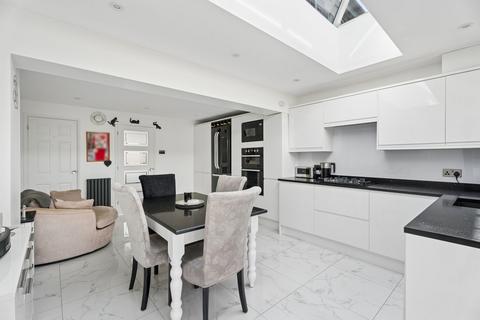 2 bedroom semi-detached house for sale, Tamar Close, Stevenage SG1