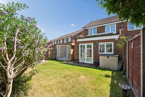 2 bedroom semi-detached house for sale, Tamar Close, Stevenage SG1