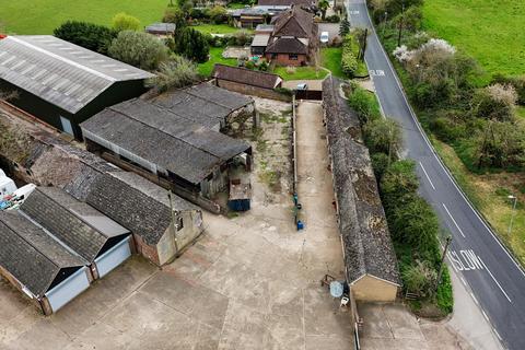3 bedroom equestrian property for sale, Langdon Hills, Basildon