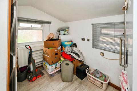 4 bedroom semi-detached house for sale, Brunswick Drive, Skegness