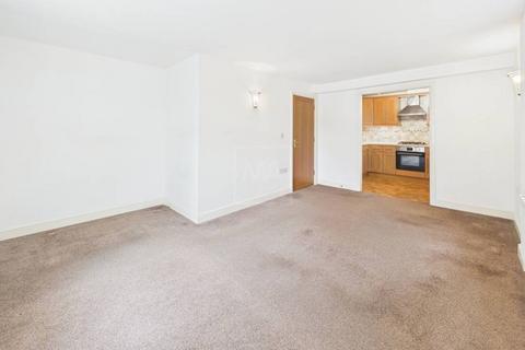 1 bedroom flat for sale, Whitefield Road, Stockton Heath, WA4