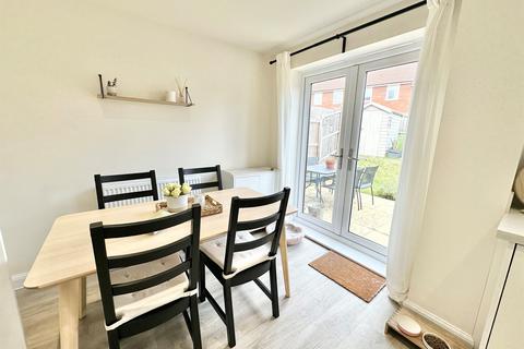 3 bedroom semi-detached house for sale, Bull Lane, Chippenham