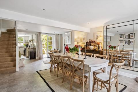 4 bedroom terraced house for sale, Frere Street, London SW11
