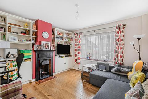 3 bedroom house for sale, Kings Road, London Colney AL2