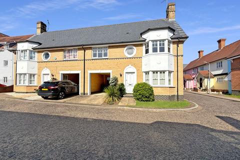 3 bedroom semi-detached house for sale, Kings Acre, Coggeshall, Colchester, CO6