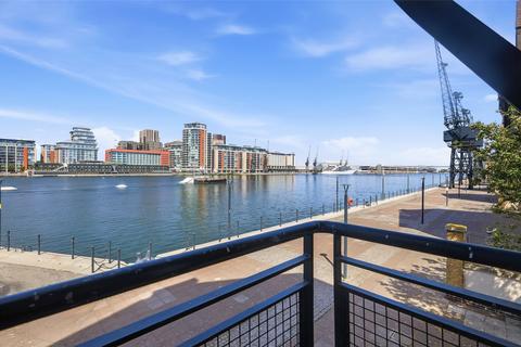 2 bedroom apartment for sale, Clivedon House, Newham E16