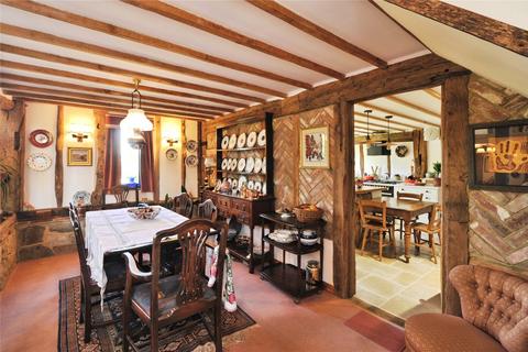 3 bedroom barn conversion for sale, Bodiam, Robertsbridge, East Sussex, TN32