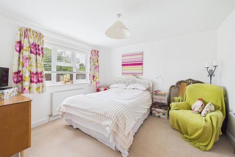 2 bedroom apartment for sale, Sovereign Place, St Leonards Road, Windsor, Berkshire, SL4