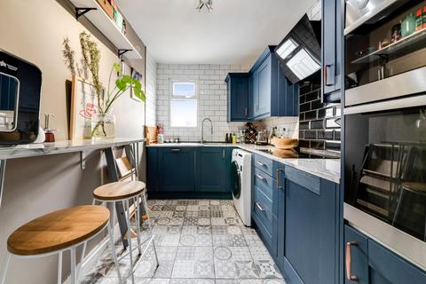 2 bedroom apartment for sale, Ling Road, Canning Town, London, E16