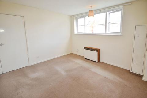 1 bedroom apartment to rent, Foxcroft Close, Leicester LE3