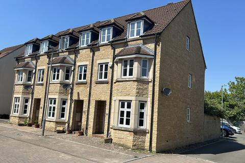 3 bedroom townhouse for sale, Nine Acre Drive, Corsham SN13