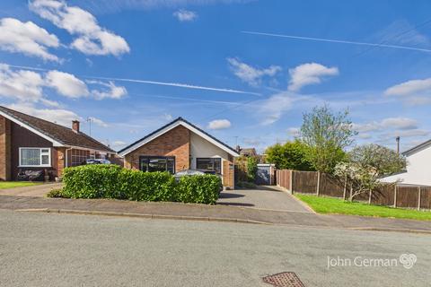 3 bedroom detached bungalow for sale, Hillsdale Road, Burton-on-Trent