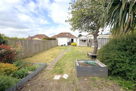undefined, Enfield Avenue
