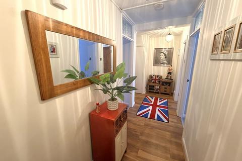 2 bedroom apartment for sale, Bournemouth Road, Ashley Cross