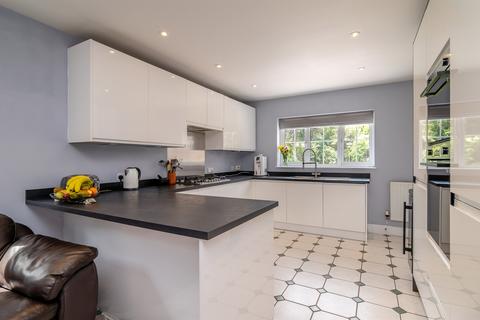 4 bedroom detached house for sale, Carpenter Close, Langstone, Newport