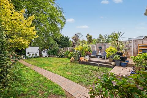 5 bedroom detached house for sale, Wigmore Road,  Wigmore,