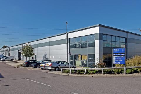 Warehouse for sale, Smeaton Clos Aylesbury HP19 8UP
