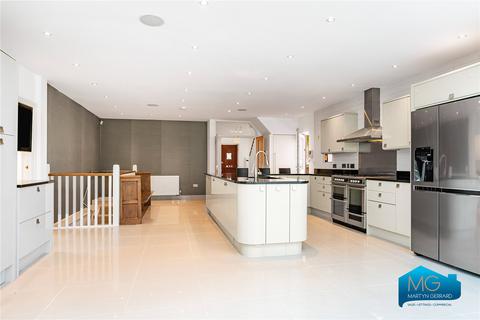 5 bedroom detached house to rent, Woodville Road, Barnet, Hertfordshire, EN5