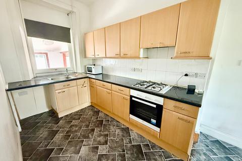 2 bedroom flat to rent, Station Road, Stevenston KA20