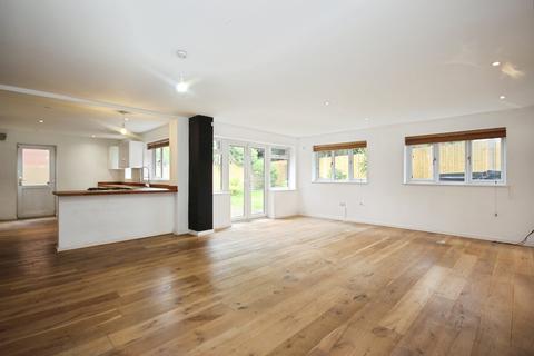4 bedroom detached house for sale, Lilacvale Way, Coventry, West Midlands, CV4