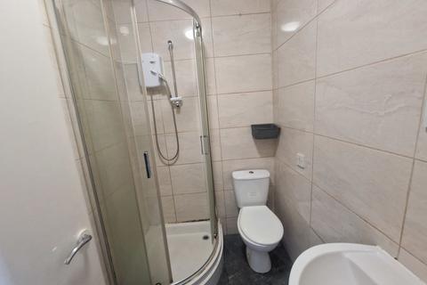 1 bedroom flat to rent, Henton Road, Leicester