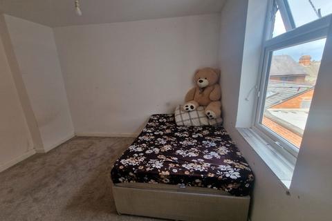 1 bedroom flat to rent, Henton Road, Leicester