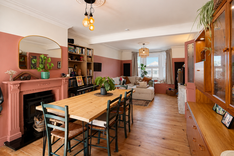 3 bedroom semi-detached house for sale, Woodnesborough Road, Sandwich CT13