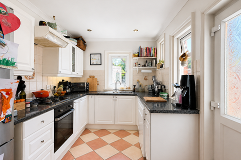 3 bedroom semi-detached house for sale, Woodnesborough Road, Sandwich CT13