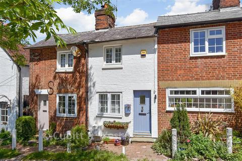 2 bedroom terraced house for sale, North Row, Uckfield TN22