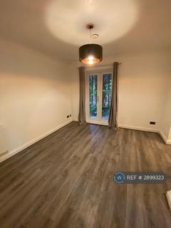 1 bedroom flat to rent, Hickory Close, London, N9