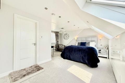 6 bedroom semi-detached house for sale, Morgan Close, Luton, LU4