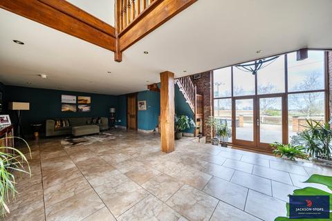 6 bedroom house for sale, Segenhoe, Eversholt Road, Ridgmont, Bedfordshire, MK43
