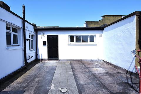 2 bedroom apartment to rent, Brigstock Road, Thornton Heath, CR7