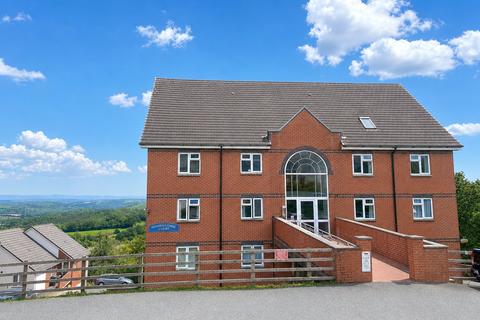 2 bedroom apartment for sale, Tavistock Road, Launceston, Cornwall, PL15