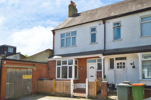 3 bedroom end of terrace house for sale, Bath Road, Forest Gate, London, E7