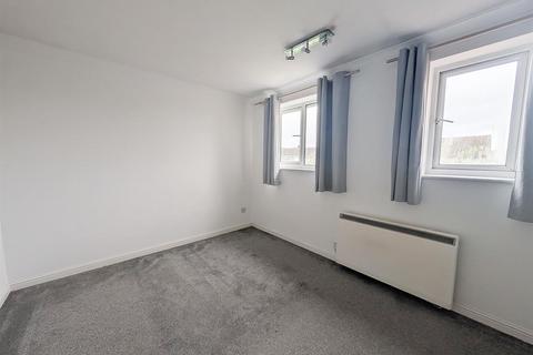 2 bedroom terraced house for sale, Magnolia Close, Bury St. Edmunds IP28