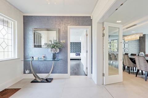 5 bedroom detached house for sale, Brookside, Emerson Park, RM11
