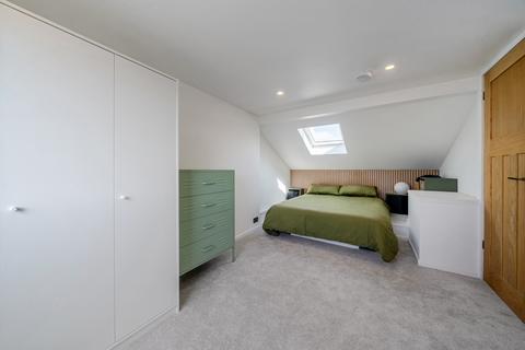 3 bedroom terraced house for sale, Waite Davies Road, Lee
