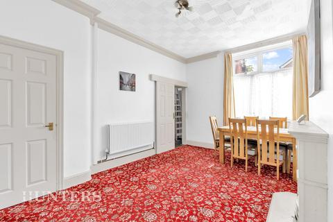 3 bedroom end of terrace house for sale, Incline Road, Hollinwood, Oldham