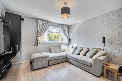 3 bedroom terraced house for sale, Blenheim Drive, Oxfordshire OX26