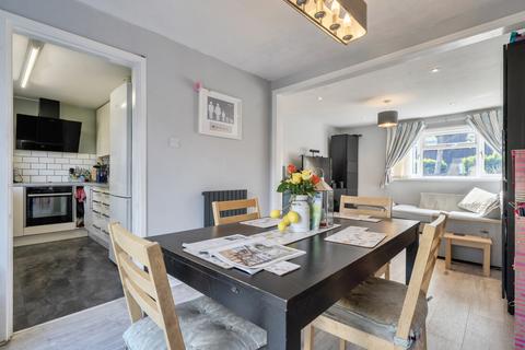 3 bedroom terraced house for sale, Blenheim Drive, Oxfordshire OX26