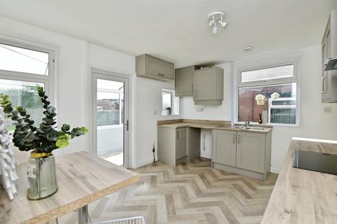 2 bedroom semi-detached house for sale, Brown Lees Road, Stoke-on-Trent, ST8