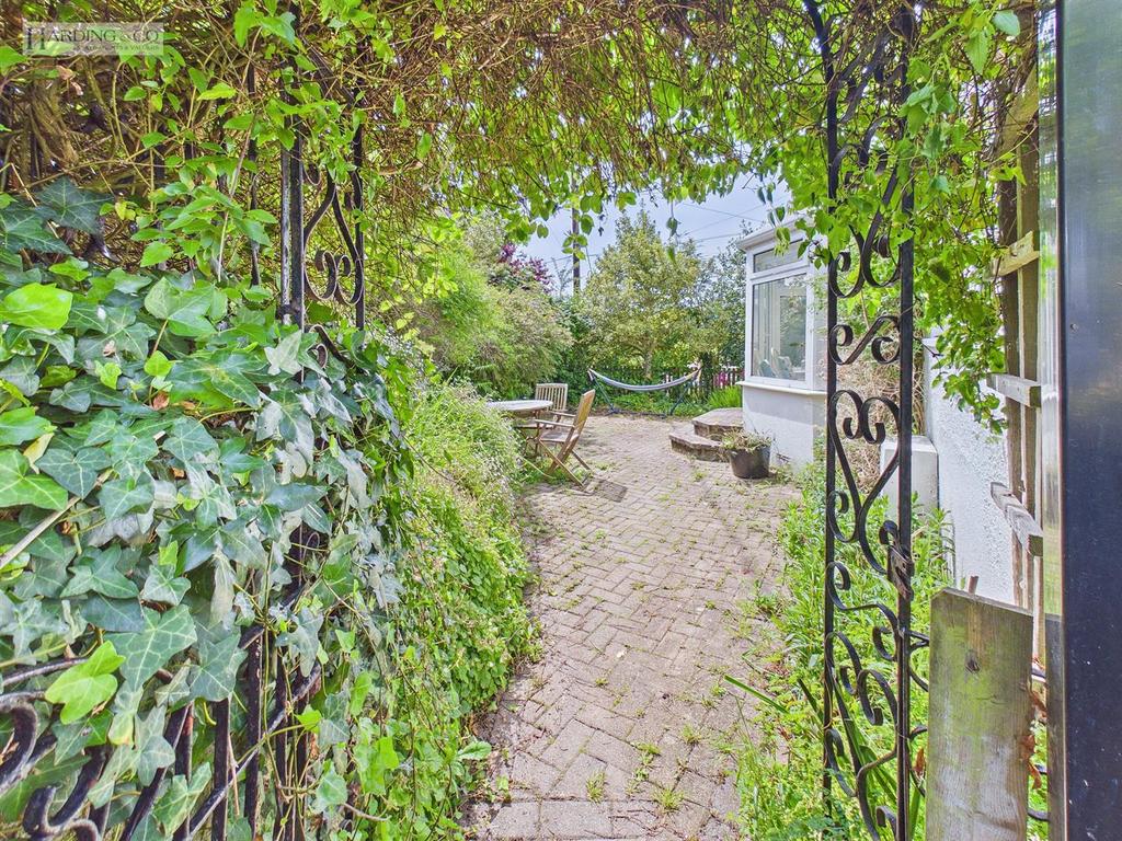 Garden (4).jpg