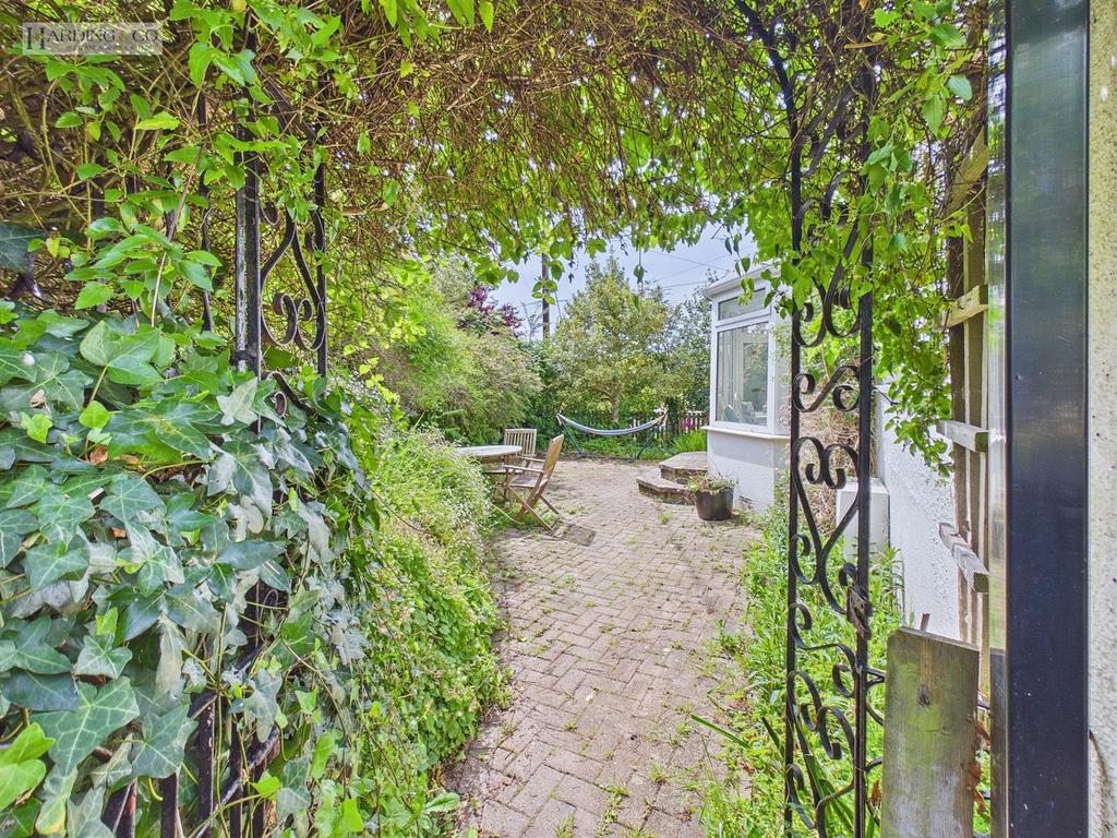 Garden (5).jpg