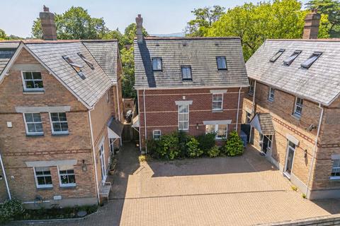 4 bedroom detached house for sale, Buckholme Close, Poole BH14