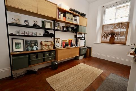 3 bedroom terraced house for sale, Market Place, Wells