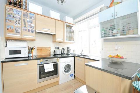 1 bedroom flat for sale, Peabody Buildings, Rosendale Road, Herne Hill, London, SE24